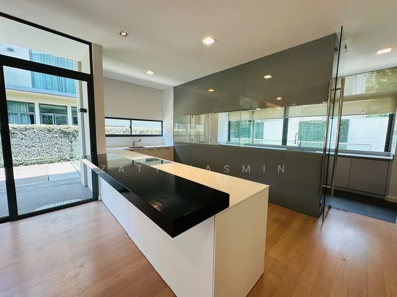 Rumah Banglo untuk Dijual di Bukit Bandaraya (Bangsar) - Zaty Jasmin - Kitchen - PropertyGuru.com.my