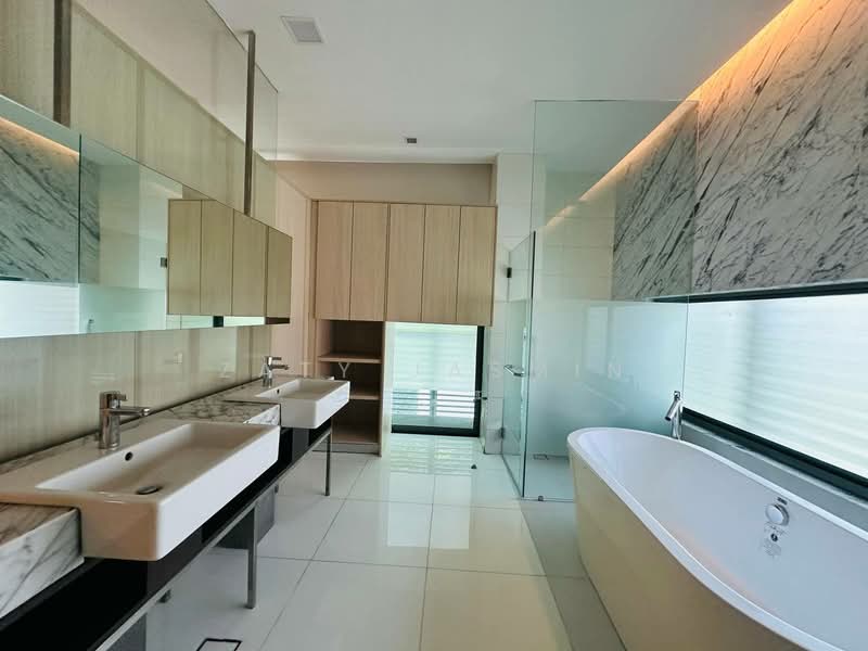 Rumah Banglo untuk Dijual di Bukit Bandaraya (Bangsar) - Zaty Jasmin - Bathroom - PropertyGuru.com.my