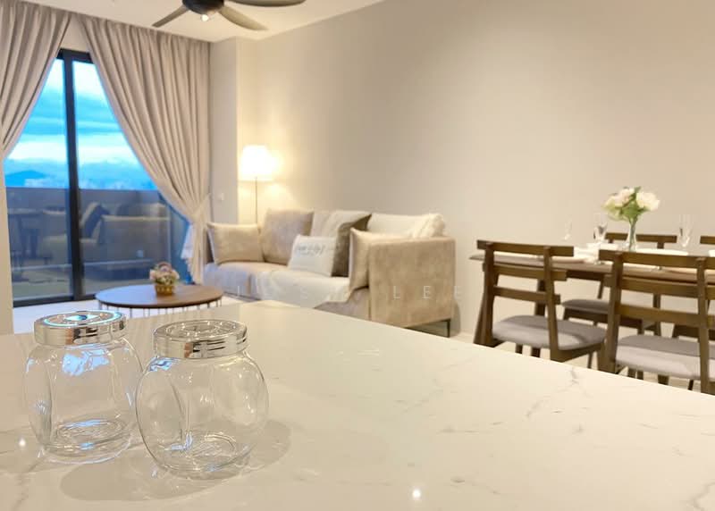 Kediaman Servis untuk Dijual di Lumi Tropicana Serviced Residence - Josh Lee - Living Room - PropertyGuru.com.my