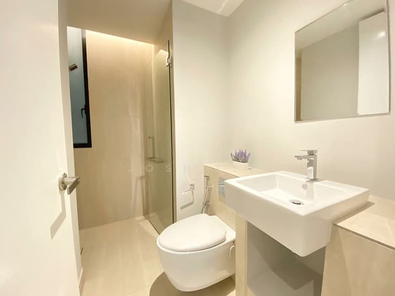 Kediaman Servis untuk Dijual di Lumi Tropicana Serviced Residence - Josh Lee - Bathroom - PropertyGuru.com.my
