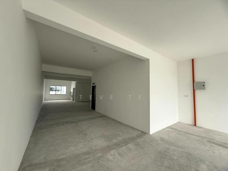 Shop for Rent in Johor Bahru (Johor) - Steve Tey - Interior - PropertyGuru.com.my
