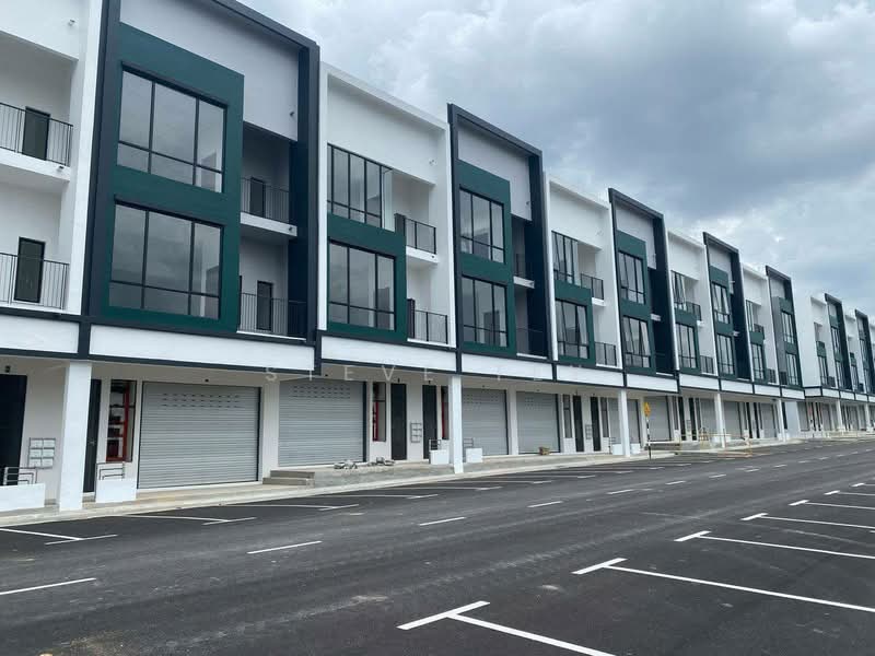 Shop for Rent in Johor Bahru (Johor) - Steve Tey - Exterior - PropertyGuru.com.my