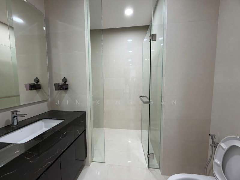 Service Residence for Sale at Pavilion Damansara Heights - Jin Xing Gan - Bathroom - PropertyGuru.com.my