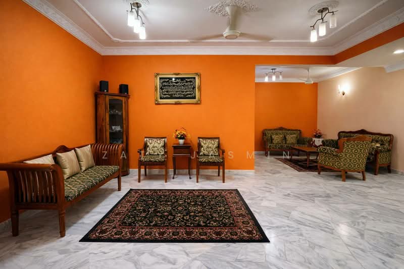 2-storey Terraced House for Sale in Usj 11 (Subang Jaya) - Zaty Jasmin - Living Room - PropertyGuru.com.my