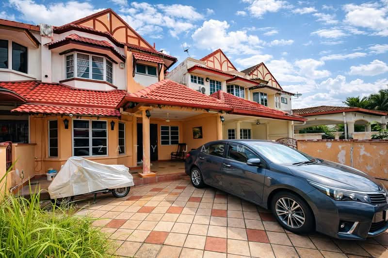 2-storey Terraced House for Sale in Usj 11 (Subang Jaya) - Zaty Jasmin - Exterior - PropertyGuru.com.my