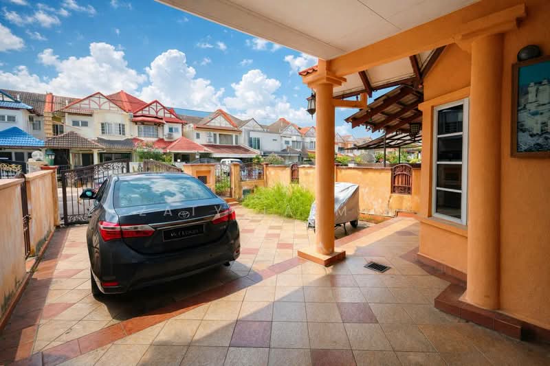 2-storey Terraced House for Sale in Usj 11 (Subang Jaya) - Zaty Jasmin - Exterior - PropertyGuru.com.my