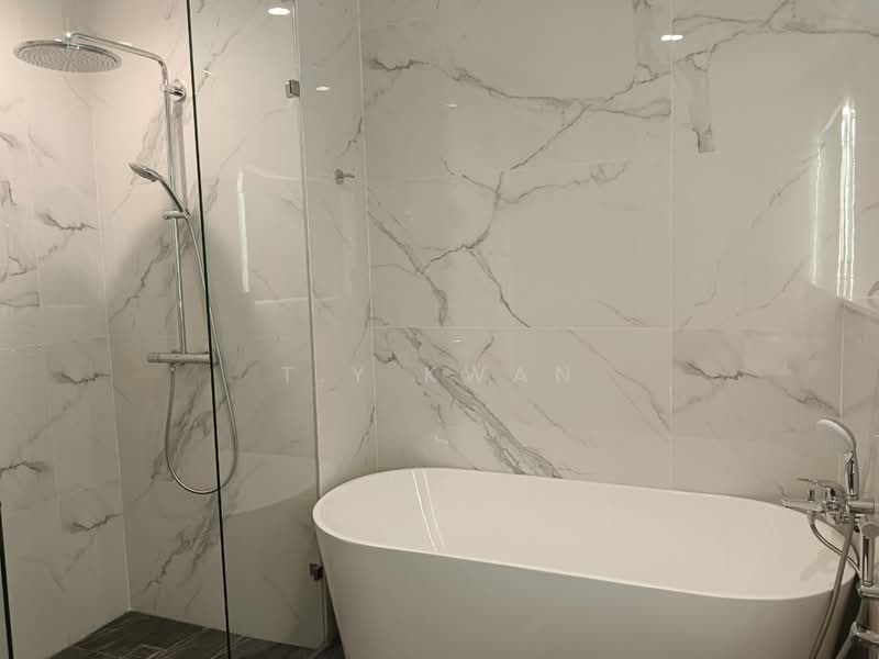 Kediaman Servis untuk Disewa di Core Residence @ TRX - T.Y Kwan - Bathroom - PropertyGuru.com.my