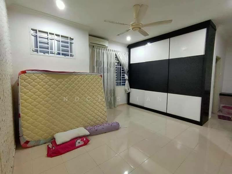 2-storey Terraced House for Sale in Taman Seri Orkid (Skudai) - Noctis Tan - Bedroom - PropertyGuru.com.my