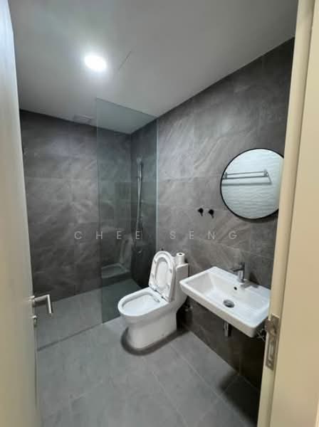 Servis Apartment untuk Disewa di Quinn Residence - Chee Seng - Bathroom - PropertyGuru.com.my