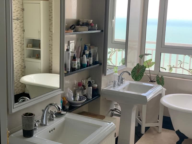 Condominium for Rent at Quayside Seafront Resort Condominiums - Shing Lam - Bathroom - PropertyGuru.com.my