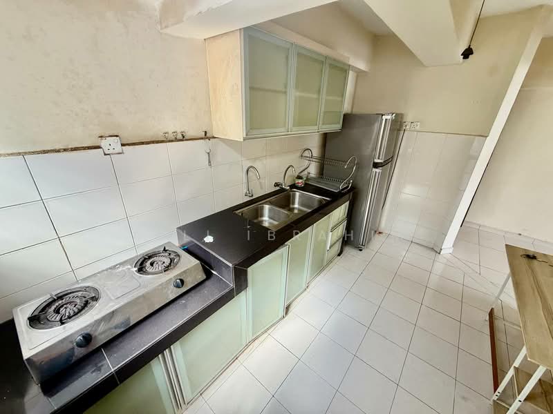 Condominium for Sale at Sentul Utama Condominium - Azli Ibrahim - Kitchen - PropertyGuru.com.my