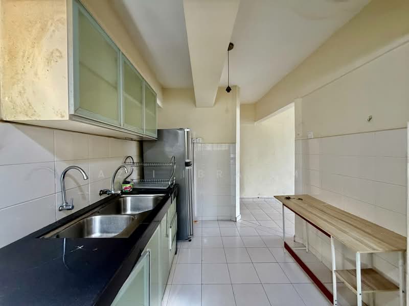 Condominium for Sale at Sentul Utama Condominium - Azli Ibrahim - Kitchen - PropertyGuru.com.my