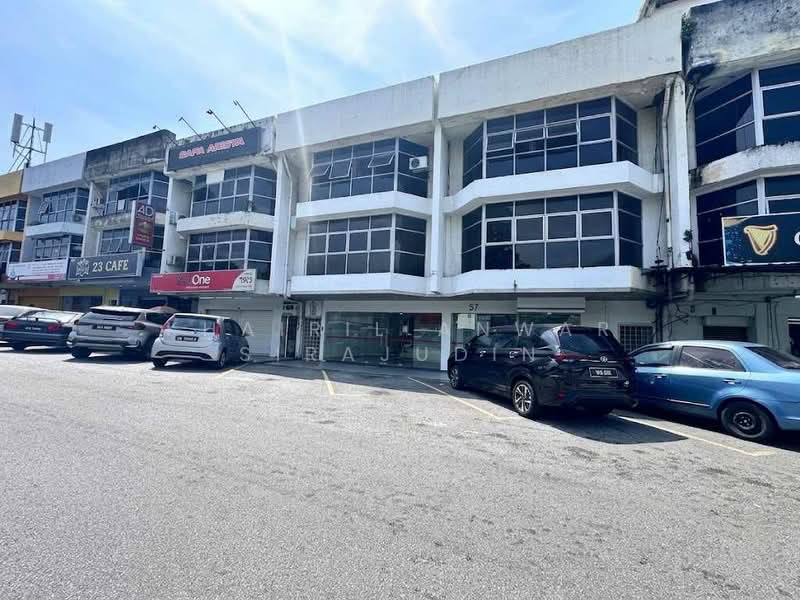 Shop / Office for Rent in Kota Damansara (Selangor) - Khairil Anwar Sirajudin - Exterior - PropertyGuru.com.my