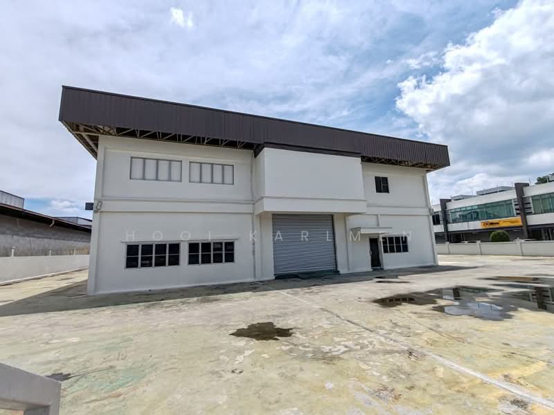 Factory for Rent in Taman Perindustrian Kinrara (Bandar Kinrara) - Hooi Karlmen - Exterior - PropertyGuru.com.my