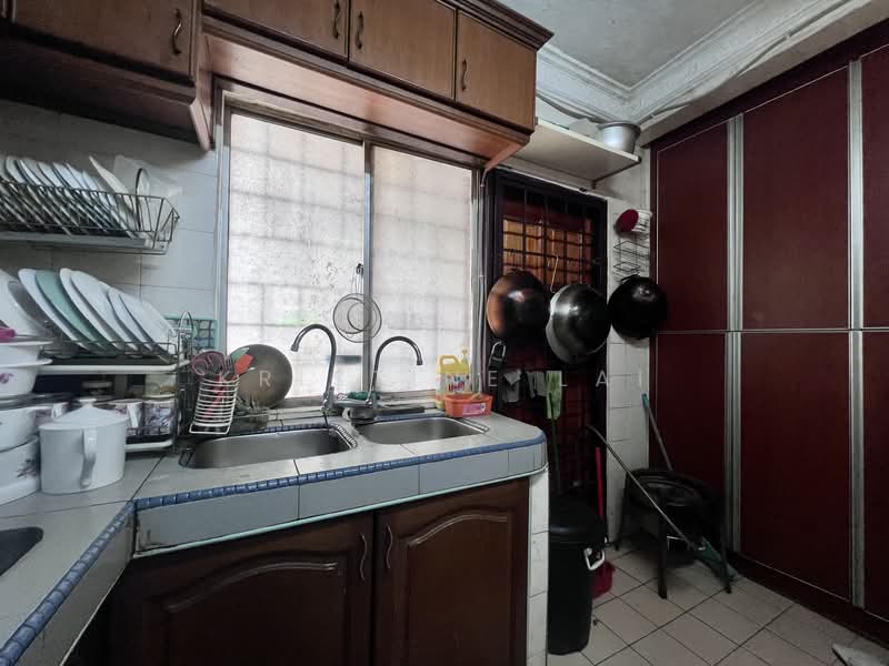 Rumah Teres 2 Tingkat untuk Dijual di Bandar Damai Perdana (Cheras) - Kristine Lai - Kitchen - PropertyGuru.com.my