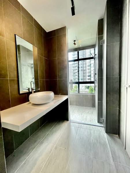Servis Apartment untuk Disewa di Astoria Ampang - Luff Lee - Bathroom - PropertyGuru.com.my