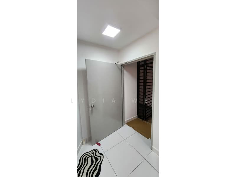 Pangsapuri untuk Dijual di The Twin Residences - Lydia Wee - Entrance - PropertyGuru.com.my