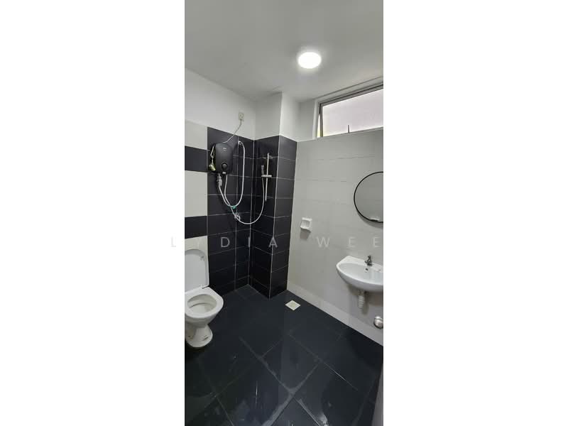 Pangsapuri untuk Dijual di The Twin Residences - Lydia Wee - Bathroom - PropertyGuru.com.my