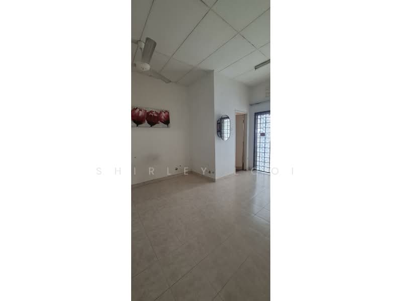 2-storey Terraced House for Sale in Bukit Jelutong (Shah Alam) - Shirley Looi - Living Room - PropertyGuru.com.my