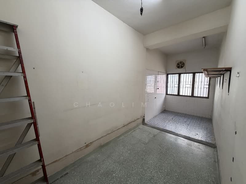 Rumah Teres 2 Tingkat untuk Dijual di Taman Overseas Union (Taman Oug) (Jalan Klang Lama (Old Klang Road)) - ChaoLim . - Interior - PropertyGuru.com.my