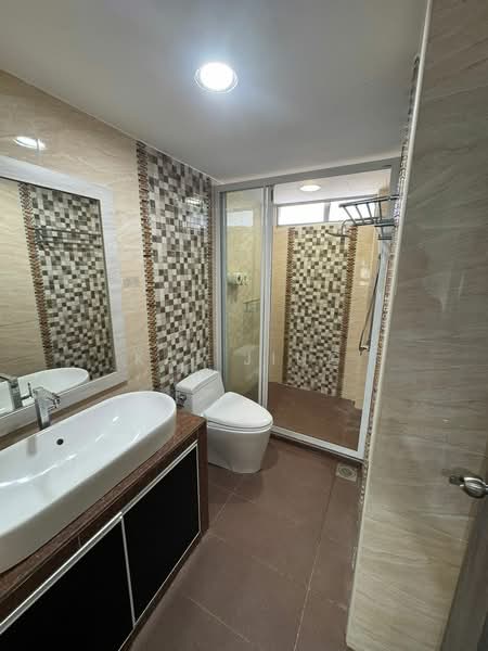 Apartment for Rent at Lake View Suites - Kai Jing - Bathroom - PropertyGuru.com.my