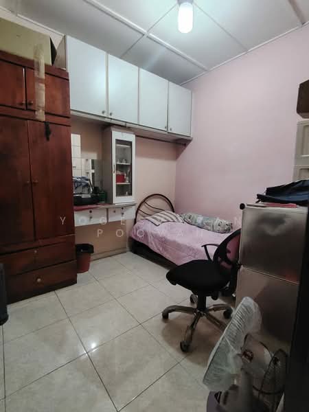 Rumah Teres 2 Tingkat untuk Dijual di Kinrara Residence (Puchong) - Yogesvaran Poovan - Bedroom - PropertyGuru.com.my