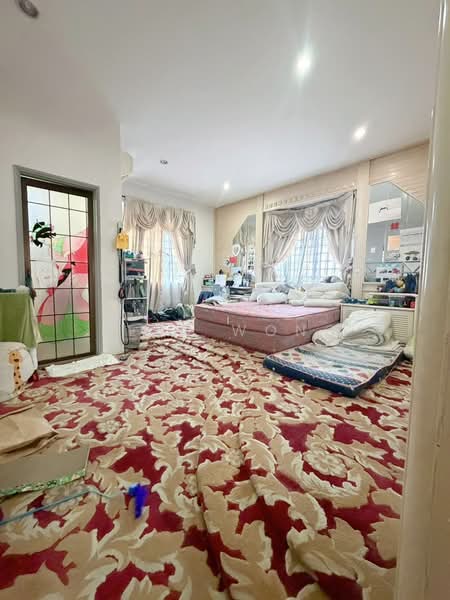 2-storey Terraced House for Sale in Taman Molek (Johor Bahru) - Bess Wong - Bedroom - PropertyGuru.com.my