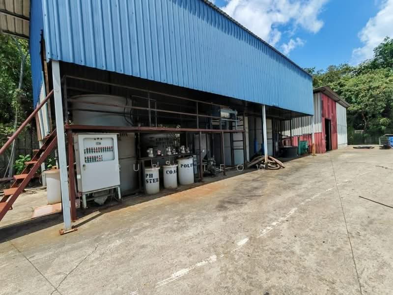 Kilang untuk Disewa di Kawasan Perindustrian Batu 2 (Kota Tinggi) - Ruby Teow - Exterior - PropertyGuru.com.my