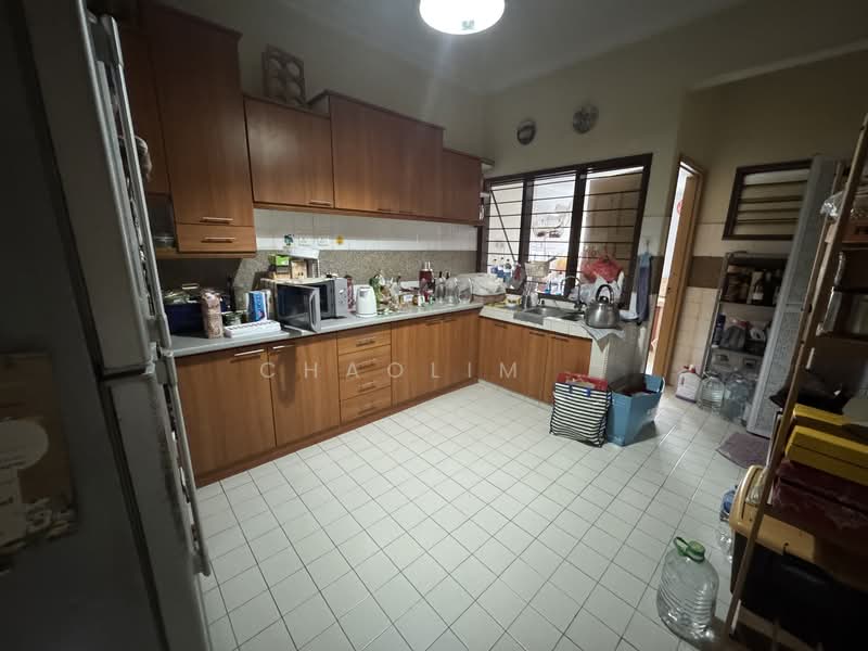 Rumah Teres 2 Tingkat untuk Dijual di Taman Overseas Union (Taman Oug) (Jalan Klang Lama (Old Klang Road)) - ChaoLim . - Kitchen - PropertyGuru.com.my