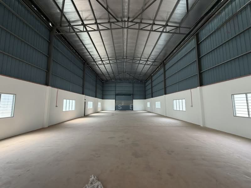 Semi-D Factory for Rent in Kawasan Perindustrian Nafiri (Sungai Jawi) - St Seah - Interior - PropertyGuru.com.my