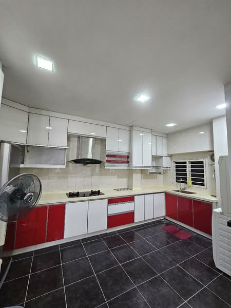 Kondominium untuk Disewa di Sterling - Allen Tan - Kitchen - PropertyGuru.com.my
