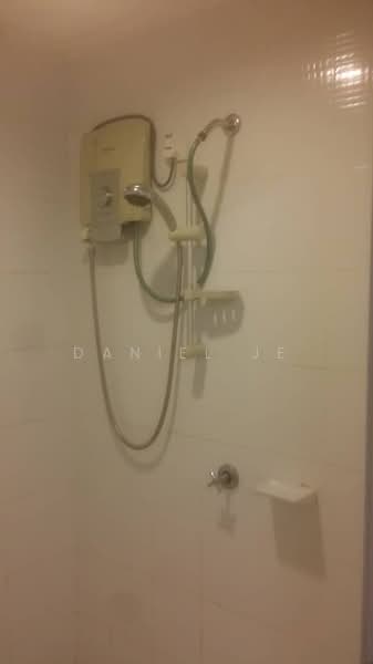 Servis Apartment untuk Disewa di Domain 3 @ NeoCyber - Daniel Je - Bathroom - PropertyGuru.com.my