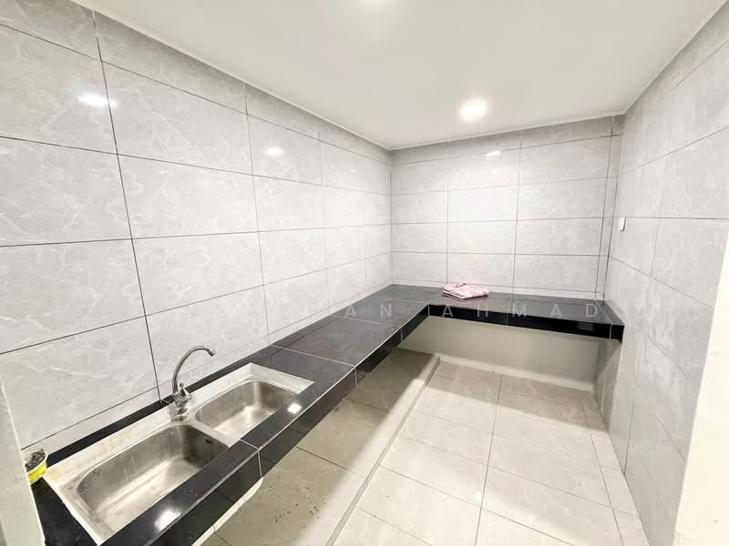 2.5-storey Terraced House for Sale in Petaling Jaya (Selangor) - Wan Azlan Ahmad - Interior - PropertyGuru.com.my