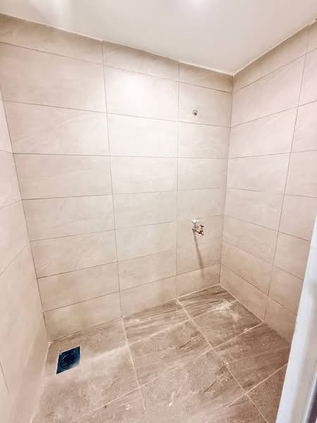 2.5-storey Terraced House for Sale in Petaling Jaya (Selangor) - Wan Azlan Ahmad - Bathroom - PropertyGuru.com.my