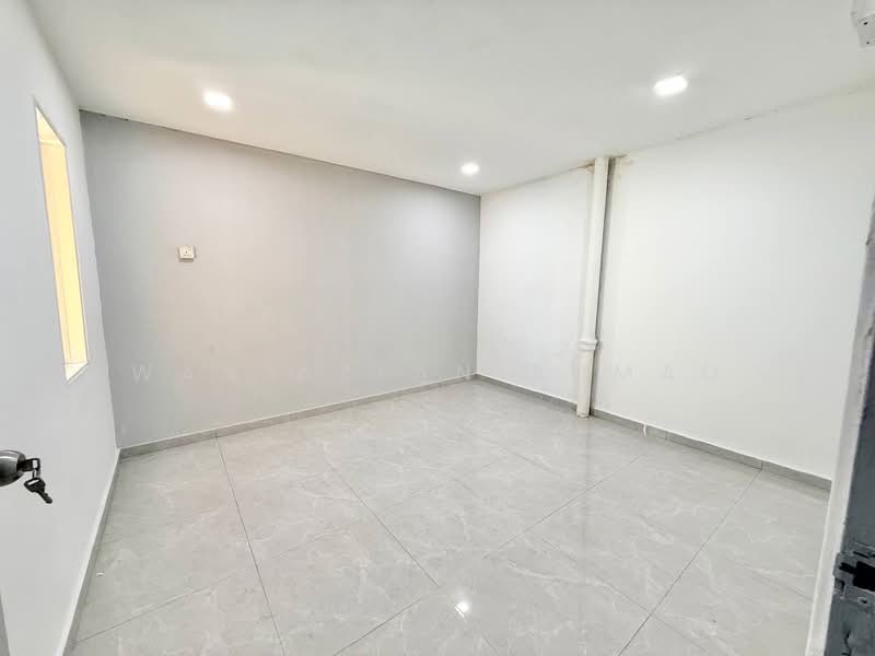 2.5-storey Terraced House for Sale in Petaling Jaya (Selangor) - Wan Azlan Ahmad - Interior - PropertyGuru.com.my
