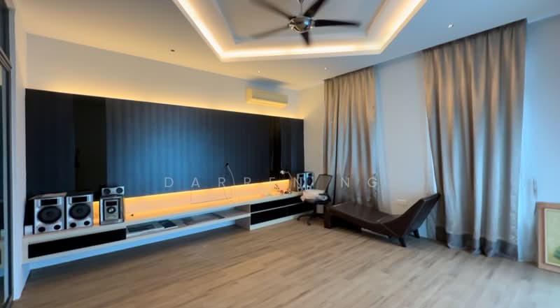Zero-Lot Bungalow for Sale in Seksyen U1 (Glenmarie) - Darren Ng - Living Room - PropertyGuru.com.my