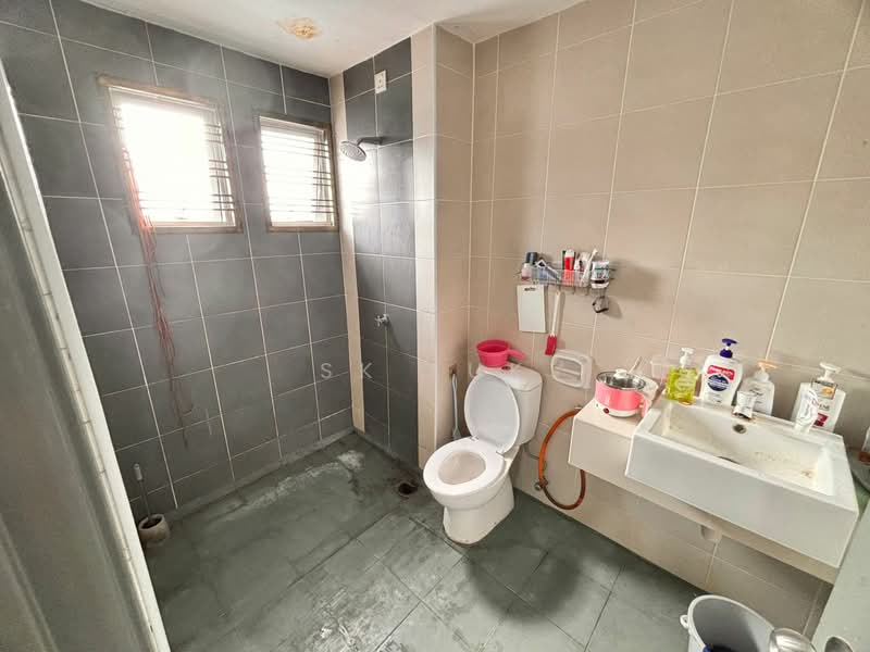 Rumah Teres 2 Tingkat untuk Dijual di Rawang (Selangor) - SK Luk - Bathroom - PropertyGuru.com.my