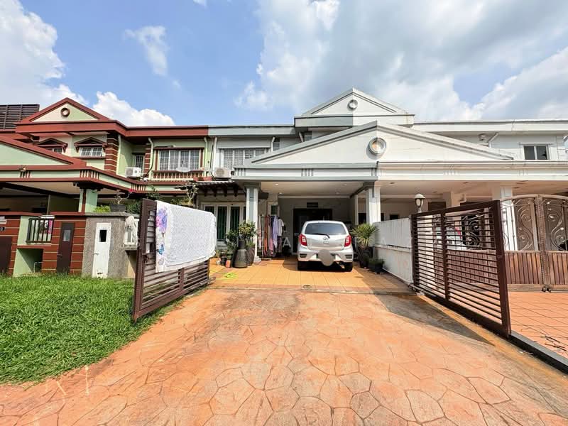 Rumah Teres 2 Tingkat untuk Dijual di Seksyen U11 (Shah Alam) - Isfarizal fazz - Exterior - PropertyGuru.com.my