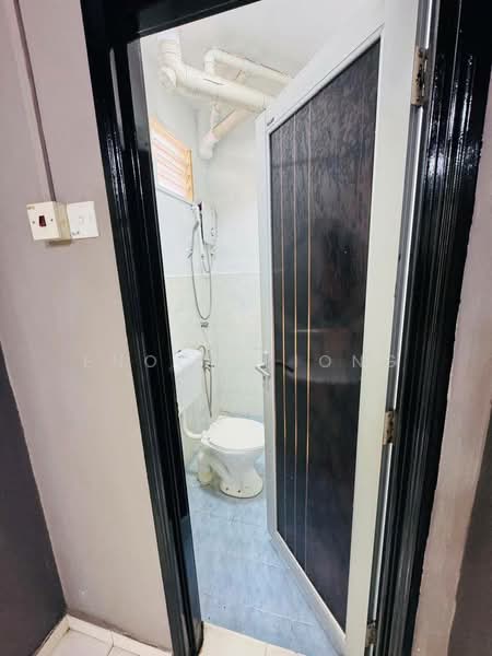 Apartment for Rent at Villa Krystal Apartment - Enoch Liong - PropertyGuru.com.my
