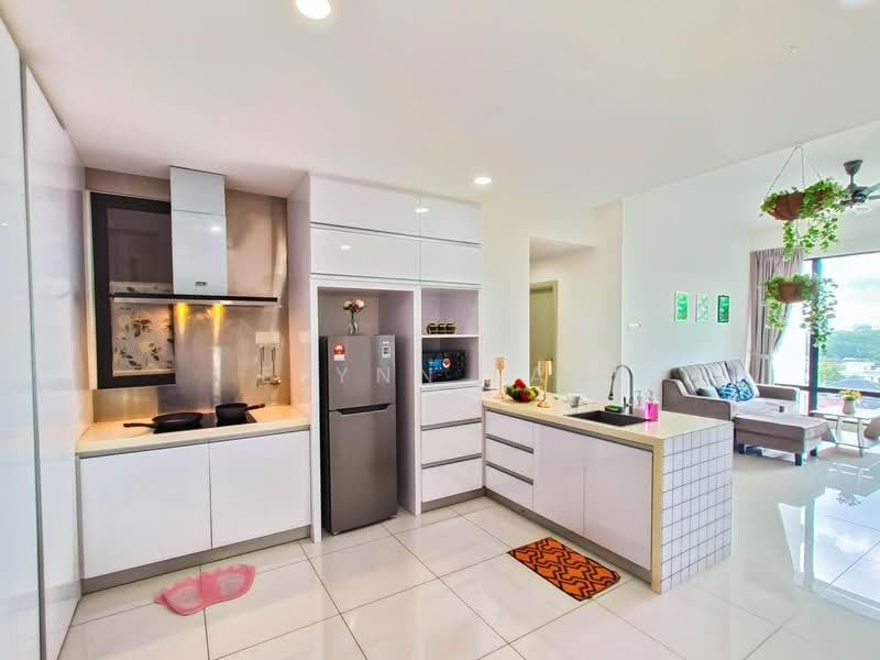 Service Residence for Sale at Southkey Mosaic - Elynn Lam - Kitchen - PropertyGuru.com.my