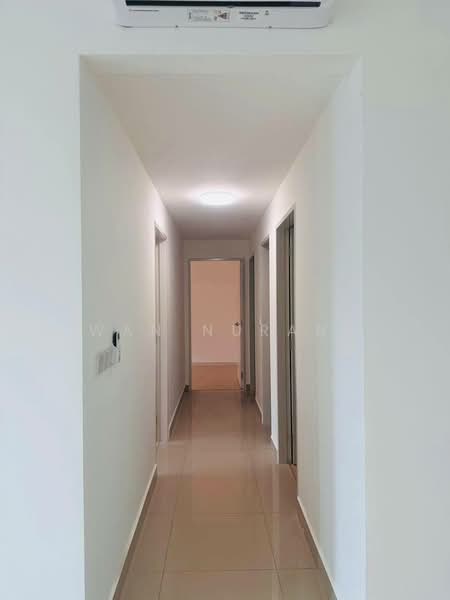 Kondominium untuk Disewa di M Adora - Wan Nurani - Corridor - PropertyGuru.com.my