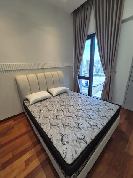 Servis Apartment untuk Disewa di Sapphire Paradigm - Jason Toh - Bedroom - PropertyGuru.com.my