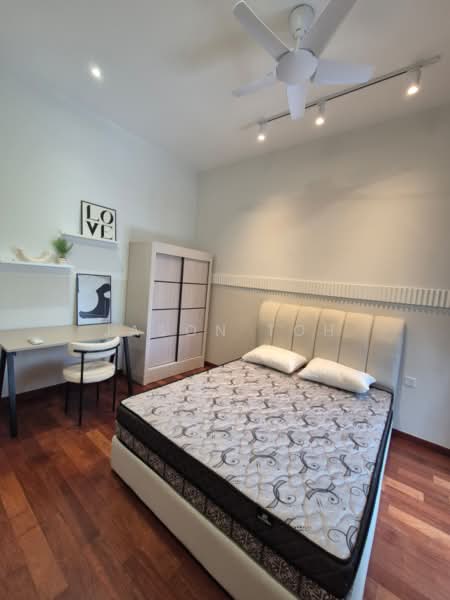 Servis Apartment untuk Disewa di Sapphire Paradigm - Jason Toh - Bedroom - PropertyGuru.com.my