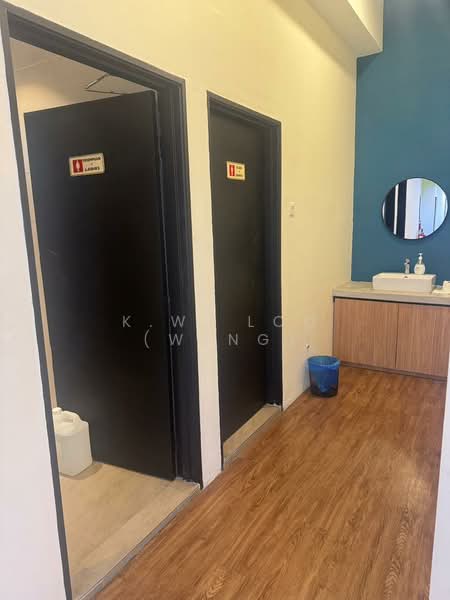 Kedai / Pejabat untuk Disewa di Sungai Besi (Kuala Lumpur) - K.W. Loo (Weng) - Bathroom - PropertyGuru.com.my