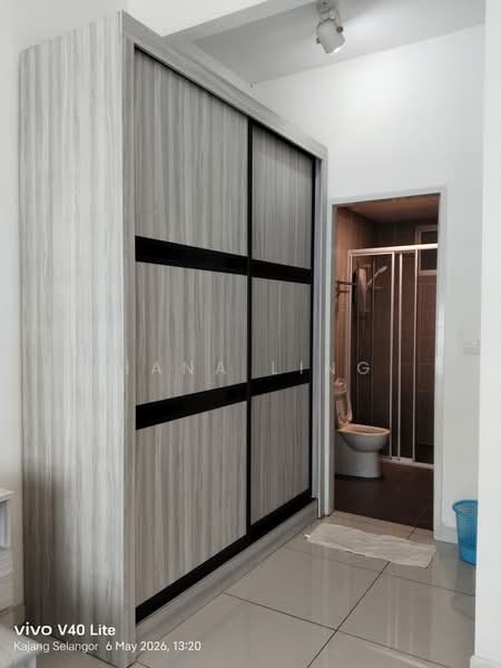 Service Residence for Rent at Savanna Executive Suite @ Southville City - Hana Ling - Bathroom - PropertyGuru.com.my