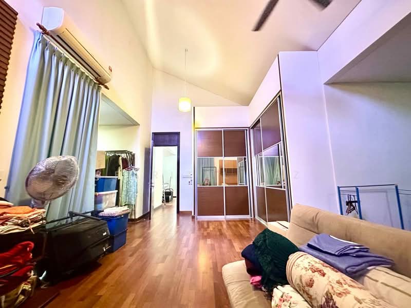 2-storey Terraced House for Sale in Bukit Jelutong (Shah Alam) - Isfarizal fazz - Living Room - PropertyGuru.com.my