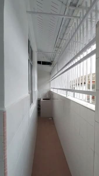 Rumah Teres 1 Tingkat untuk Disewa di Senai (Kulai) - Maggie Lee - Corridor - PropertyGuru.com.my