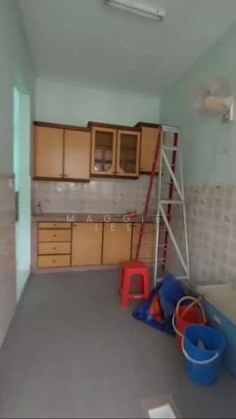 Rumah Teres 1 Tingkat untuk Disewa di Senai (Kulai) - Maggie Lee - Kitchen - PropertyGuru.com.my