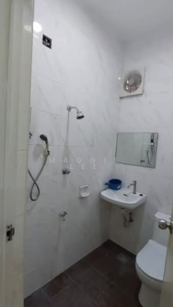 Rumah Teres 1 Tingkat untuk Disewa di Senai (Kulai) - Maggie Lee - Bathroom - PropertyGuru.com.my