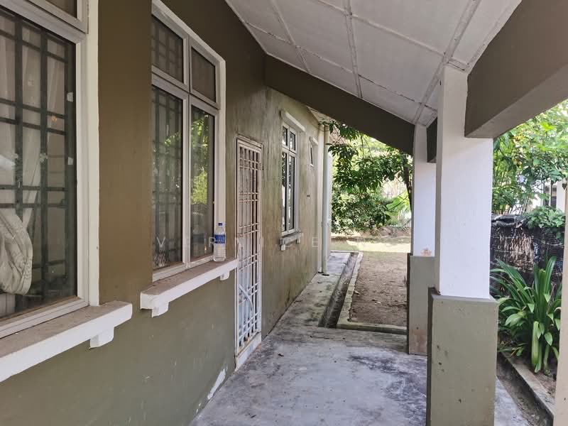 Semi-Detached House for Sale in Sungai Pelek (Sepang) - Vernice Ng - PropertyGuru.com.my
